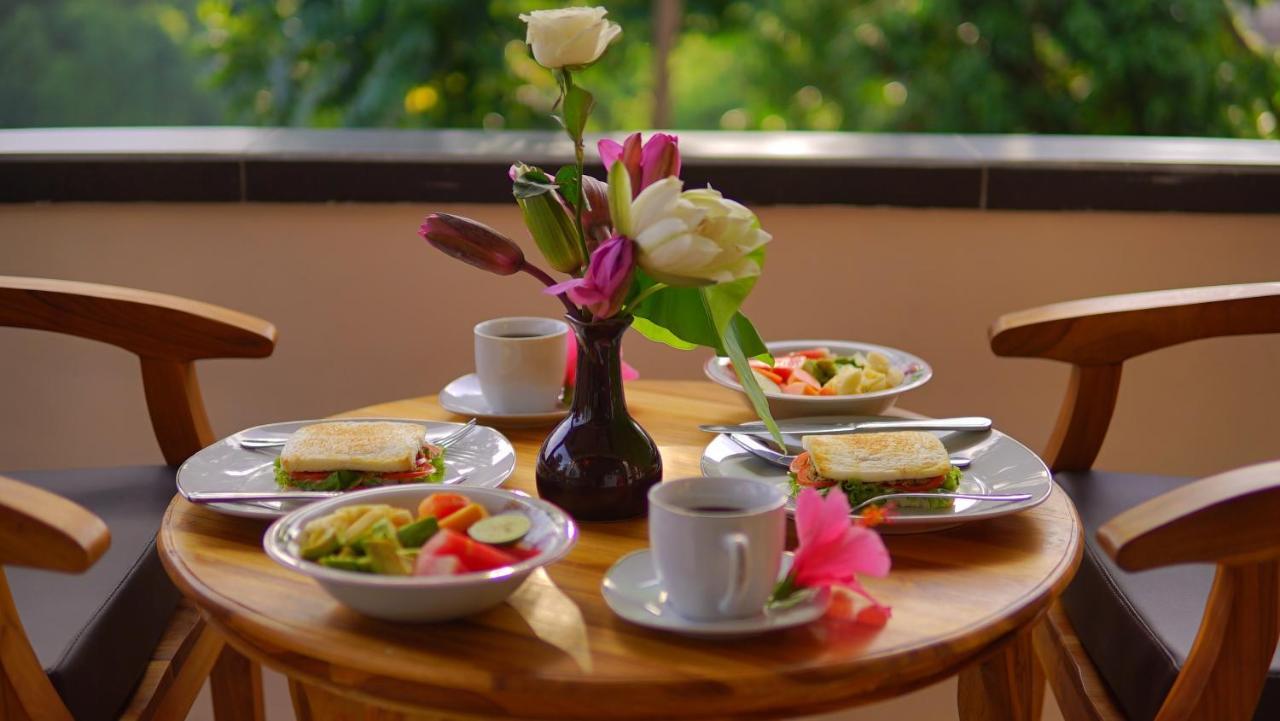 Alam Dewa Hotel Ubud  Bagian luar foto